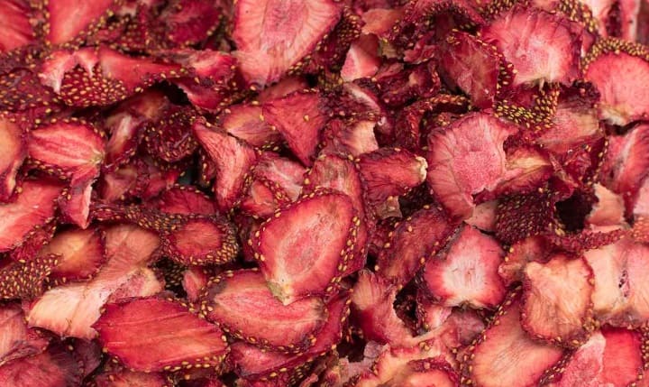 dehydrated strawberries